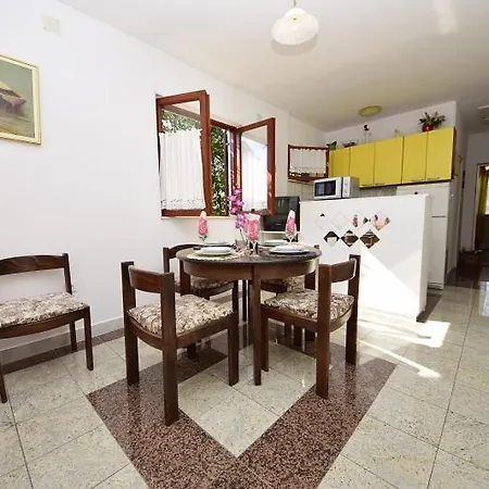 Apartament Zora